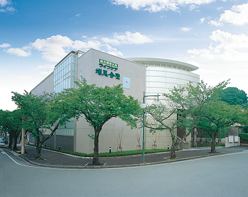 <h2>総合葬祭式場ライフケア<br>増尾会堂</h2><span>東武アーバンパークライン増尾駅西口 徒歩20秒</span>